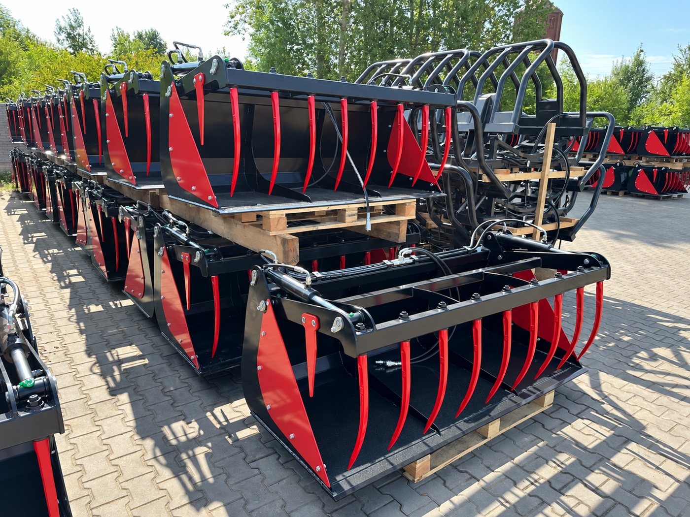 Outils tracteurs & engins — réalisation ATARE